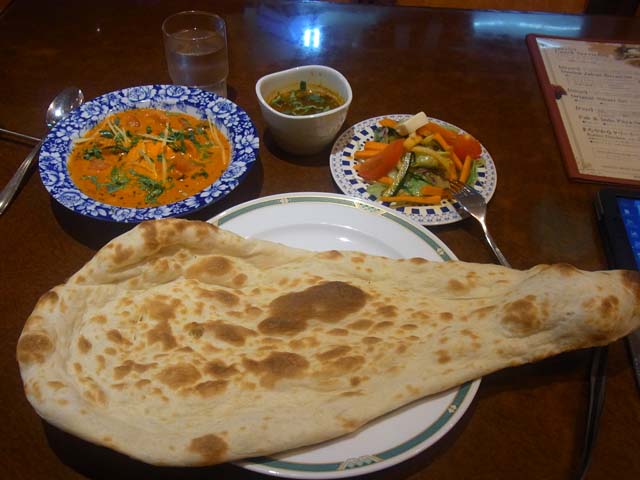 上野のインド料理店 ハリマ ケバブ ビリヤニ のまろやかクリーミーバターチキンカレー Max Carterの見聞