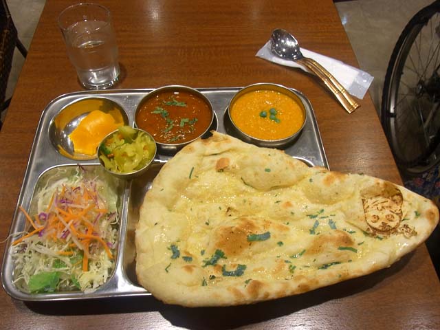 上野のインド料理店 シターラ ダイナー エキュート上野店 のダブルカレーセット Max Carterの見聞